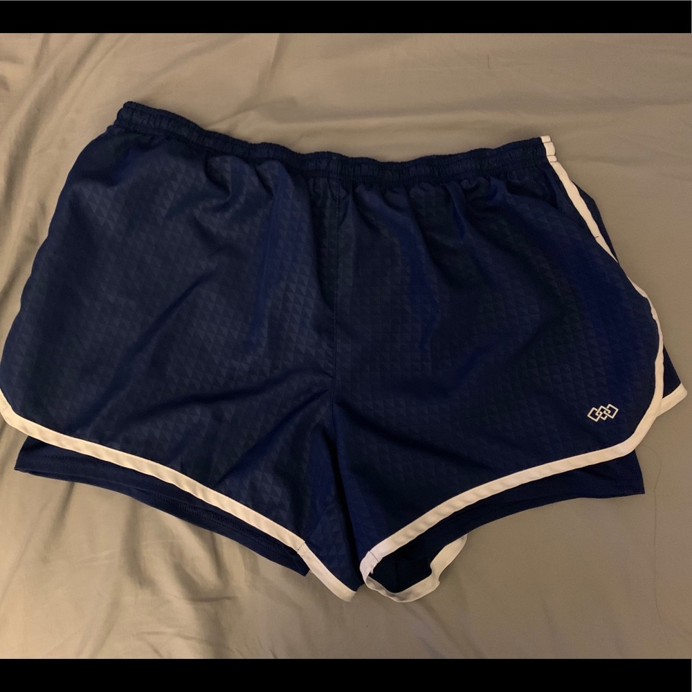 Women’s Legend Shorts